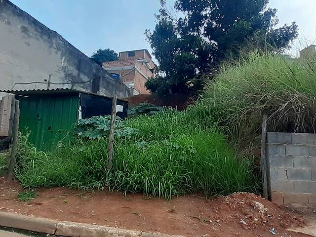 #9 - Terreno para Venda em Santana de Parnaíba - SP - 2