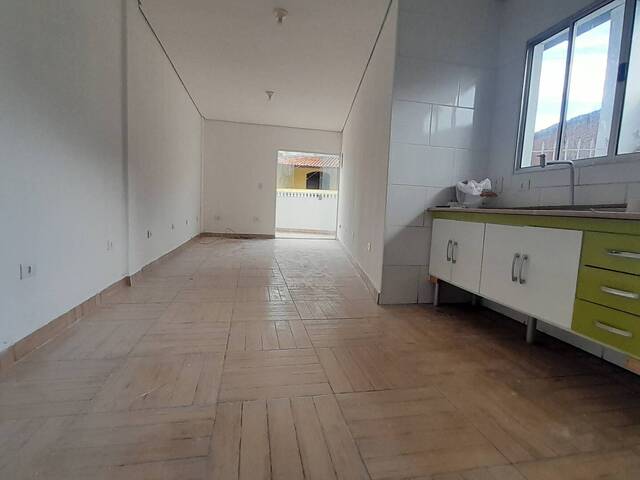 #83 - Casa para Venda em Santana de Parnaíba - SP - 2