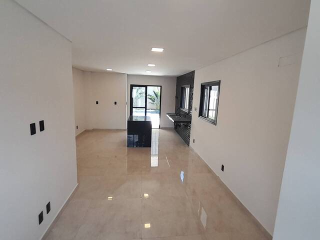 #106 - Casa para Venda em Santana de Parnaíba - SP - 2