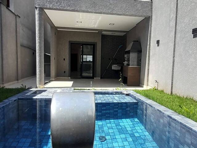 Venda em Villas do Jaguari - Santana de Parnaíba